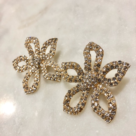 Vintage Jewelry - Vintage Rhinestone Flower Earrings